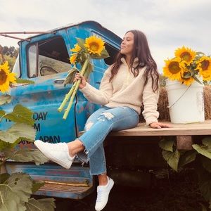 Meet your Posher, Nicole